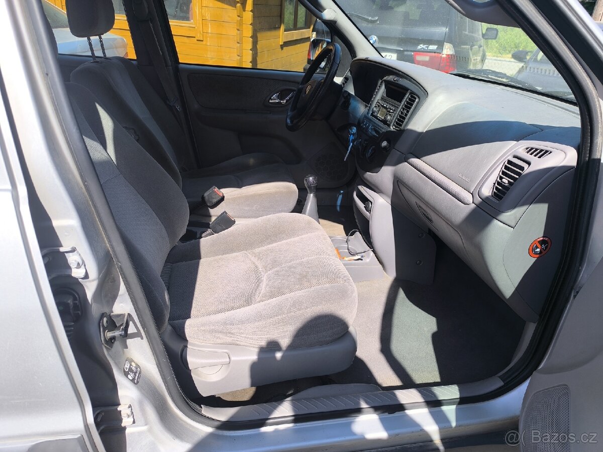 Mazda Tribute 2.0i, 2wd, r.v.2003 - 9