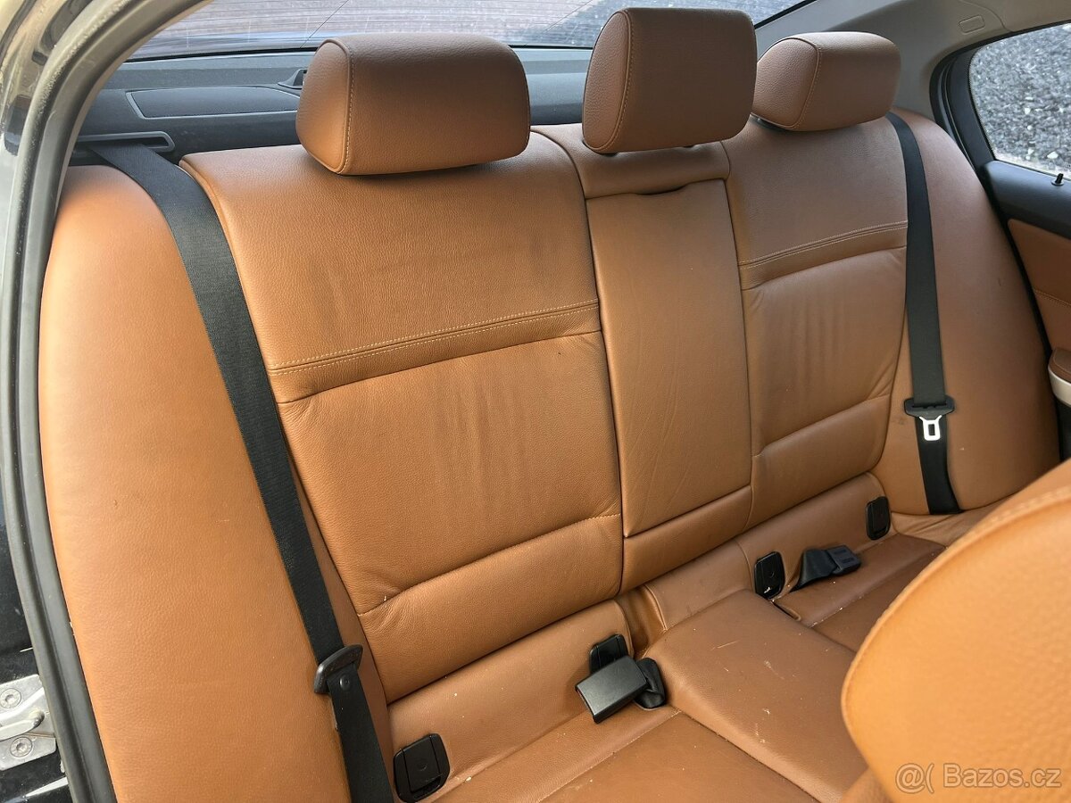 BMW e90 330d lci 180kw - 9