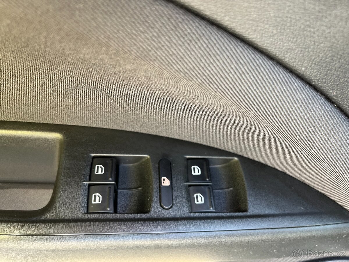 Seat Altea 1.6 + LPG 75KW, Servisní kniha - 9