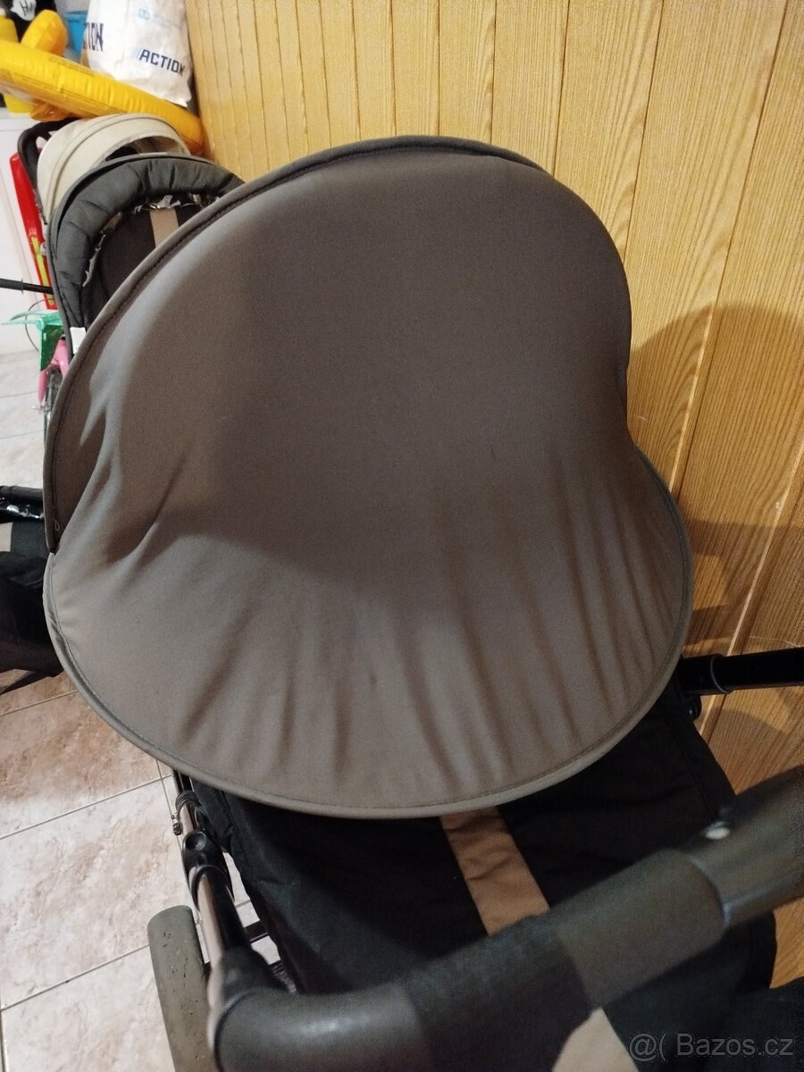 Sourozenecký kočár - 9