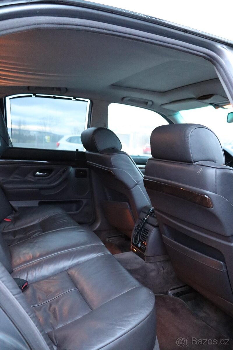BMW E38 750i V12 - 9