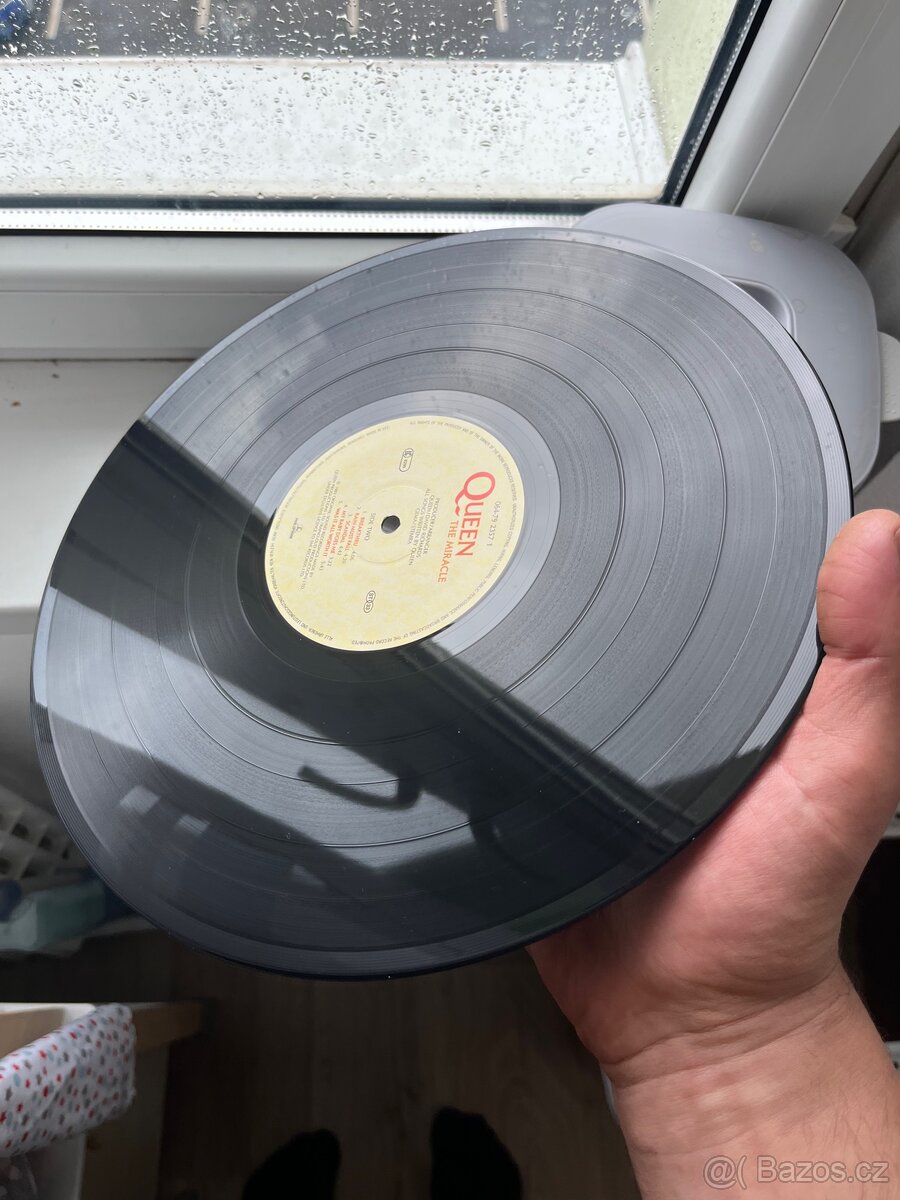 Queen – The Miracle - 9