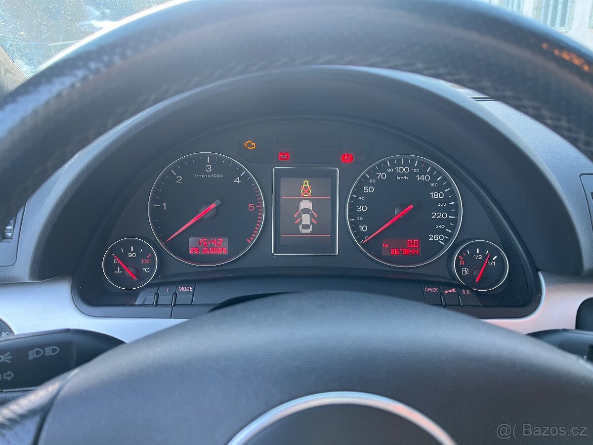 Audi A4 B6 Quattro 1.9 TDi 96 kW - 9