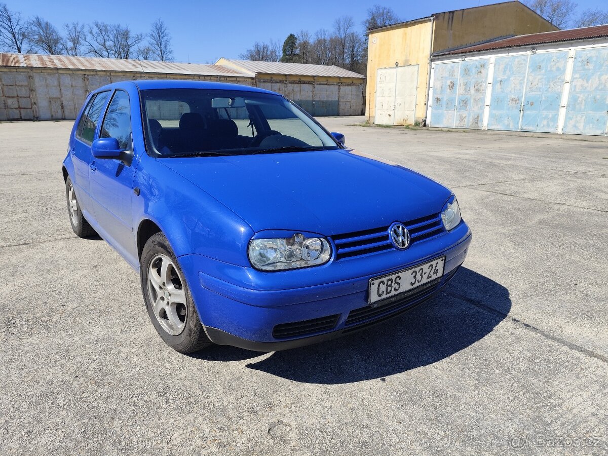 Golf IV 1.6 - 9