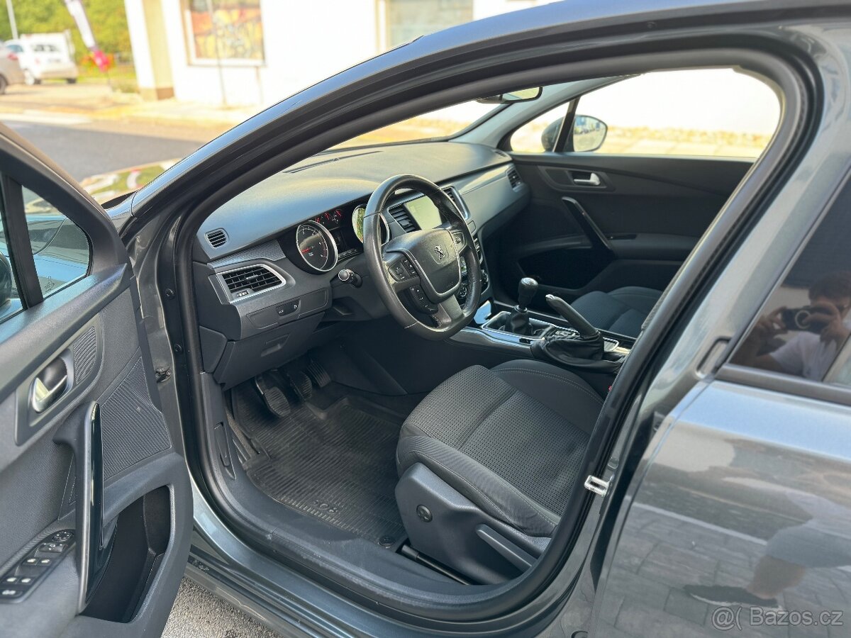 Peugeot 508 2,0 HDI 120kW NAVI ALU LED ČR - 9