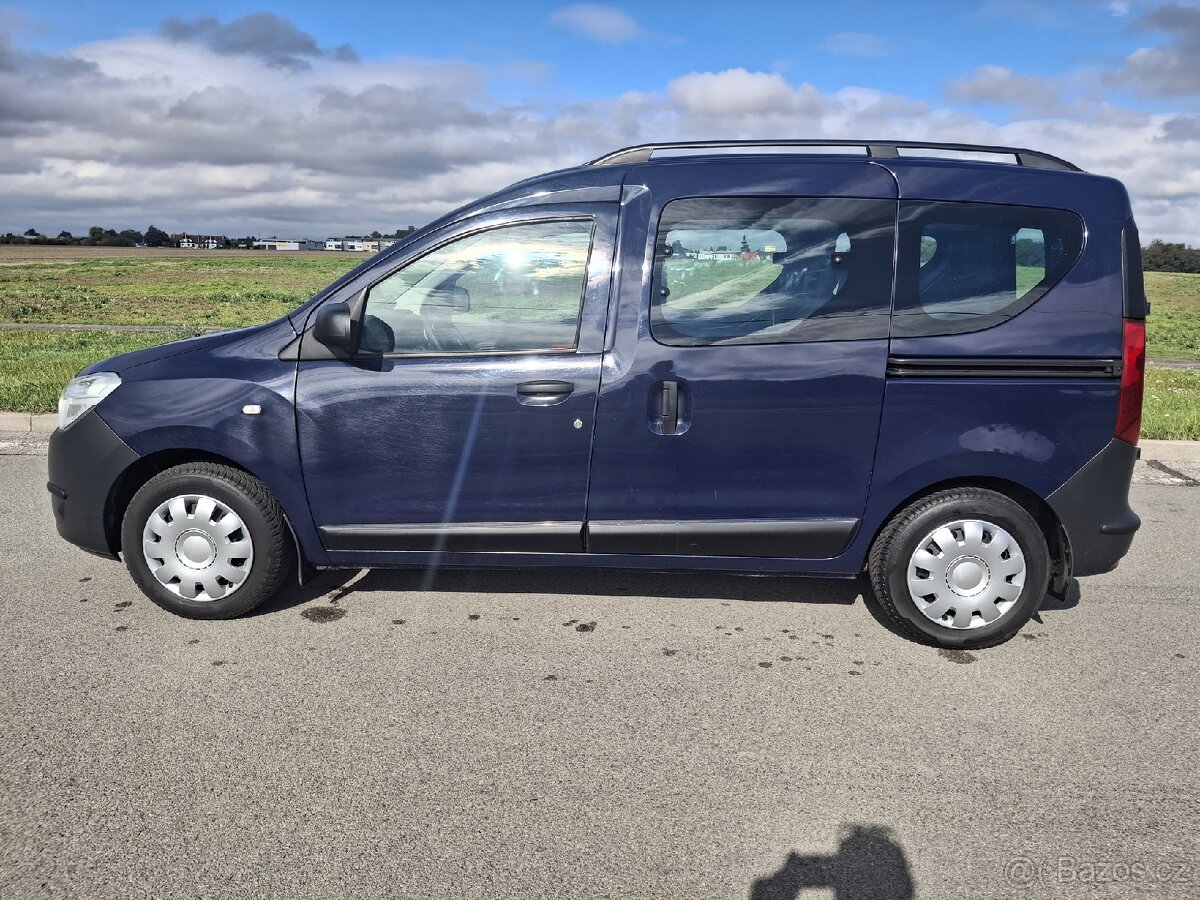 DOKKER 1,6 BENZÍN 61 KW KLIMA 2x ŠOUPAČKY - 9