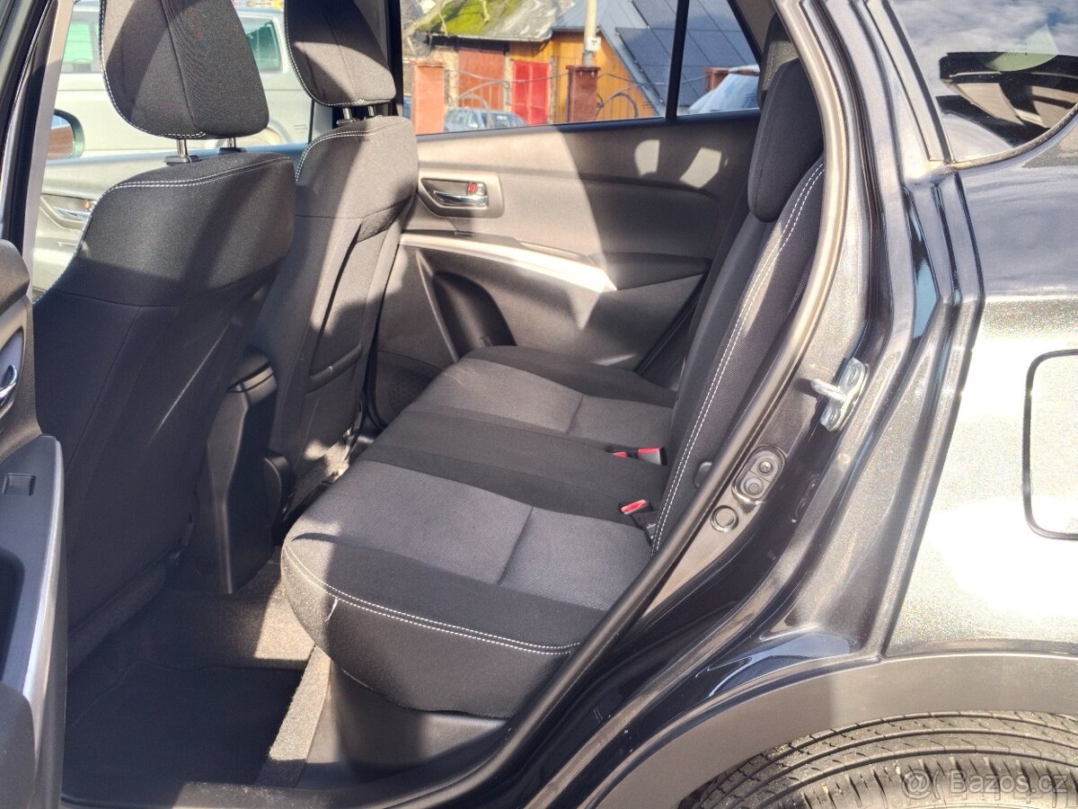 Suzuki SX4 S-Cross 1,6i 88Kw r.v.8/2016 najeto 89700Km - 9