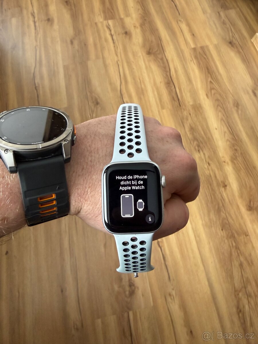Apple Watch SE 44mm Nike - 9