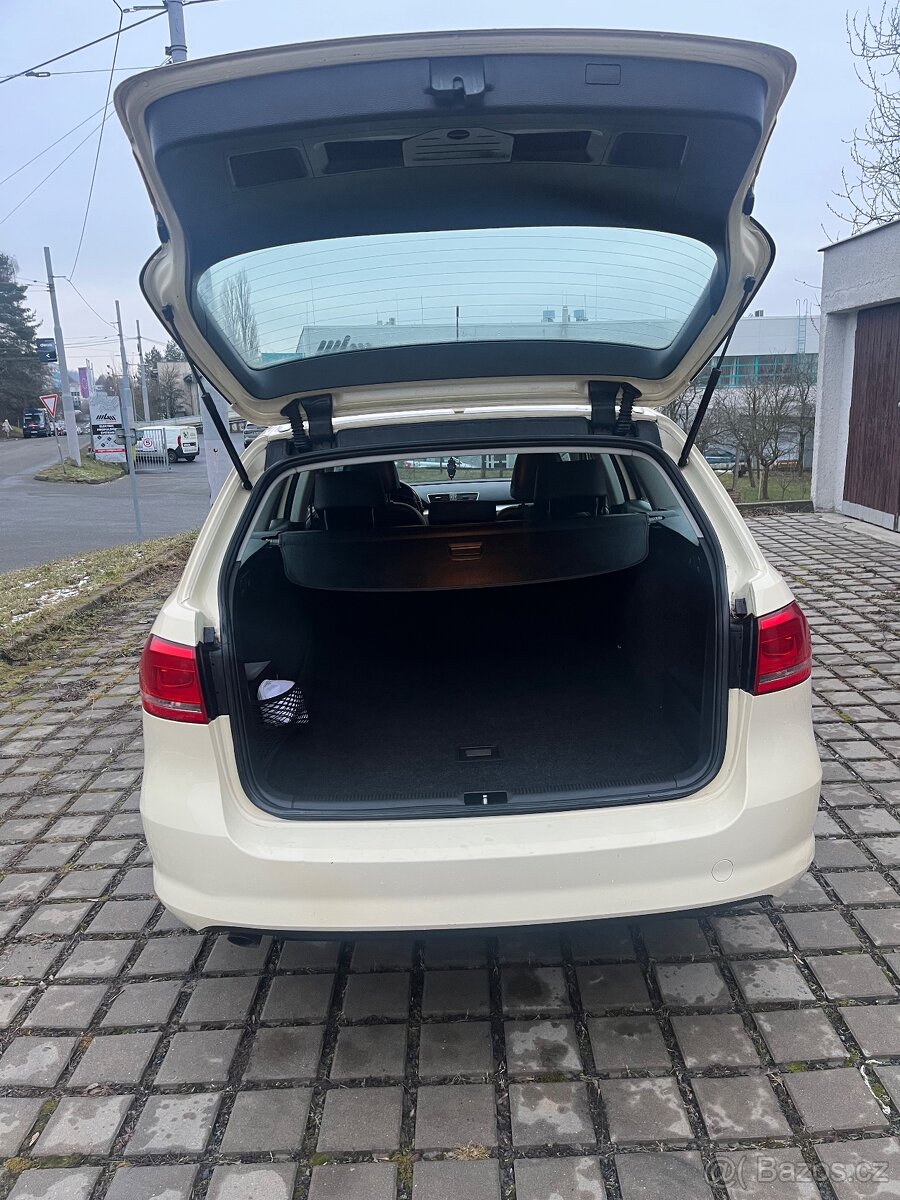 Volkswagen Passat B7 - 9