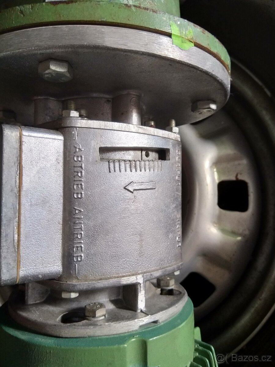 Prodám motor s převodovkou - 9