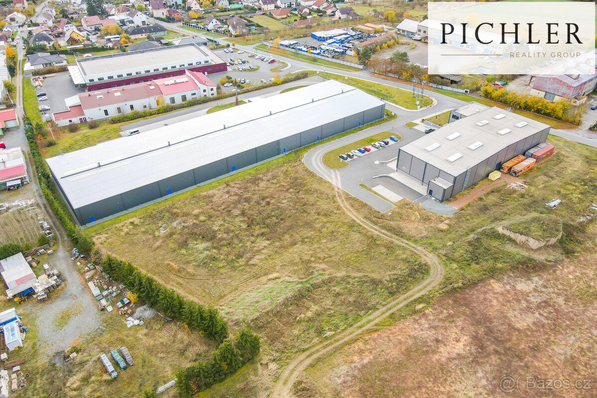 Pronájem komerčního pozemku 4866 m² - 9