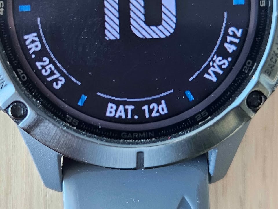 Garmin Fenix 6 Pro Solar (47mm) Černá s šedým páskem - 9