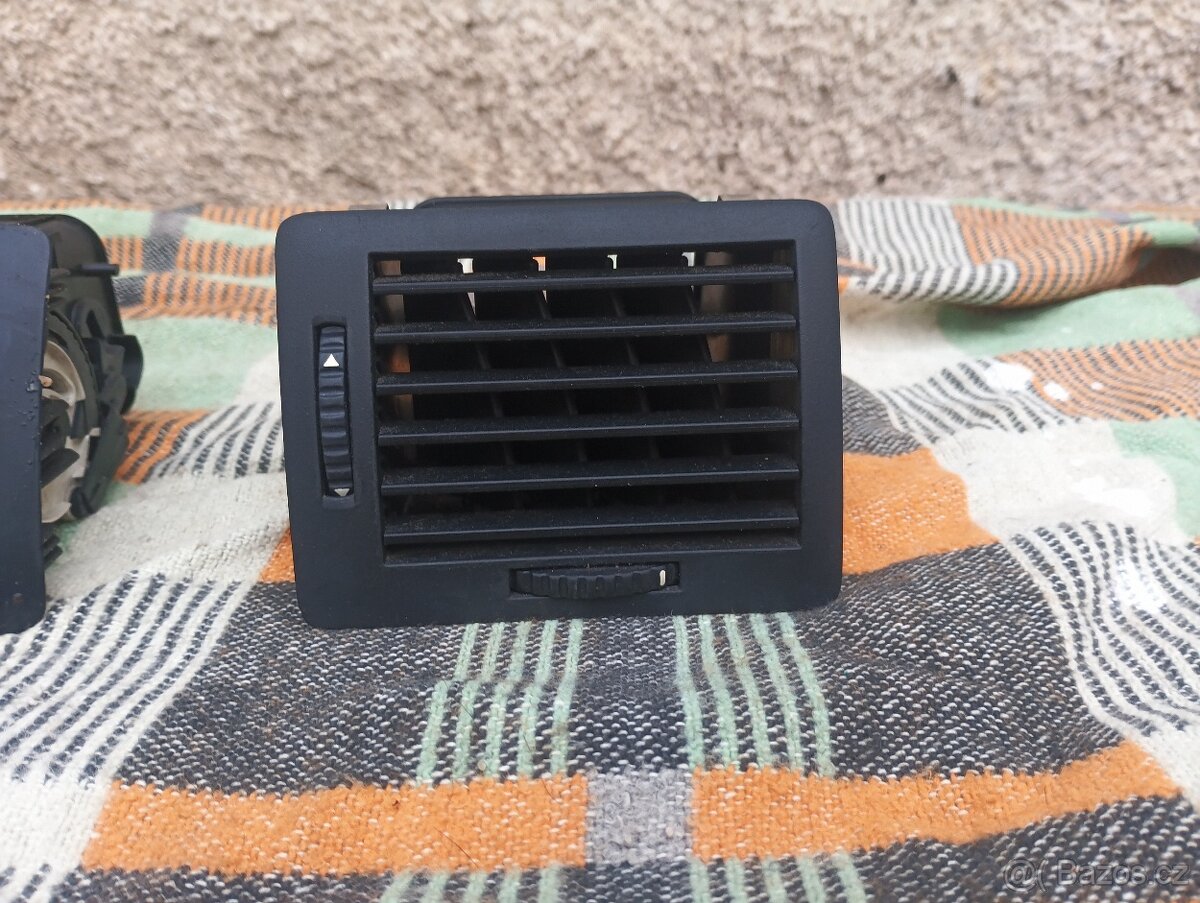 Prodám průduchy topení Fabia 1 - 9