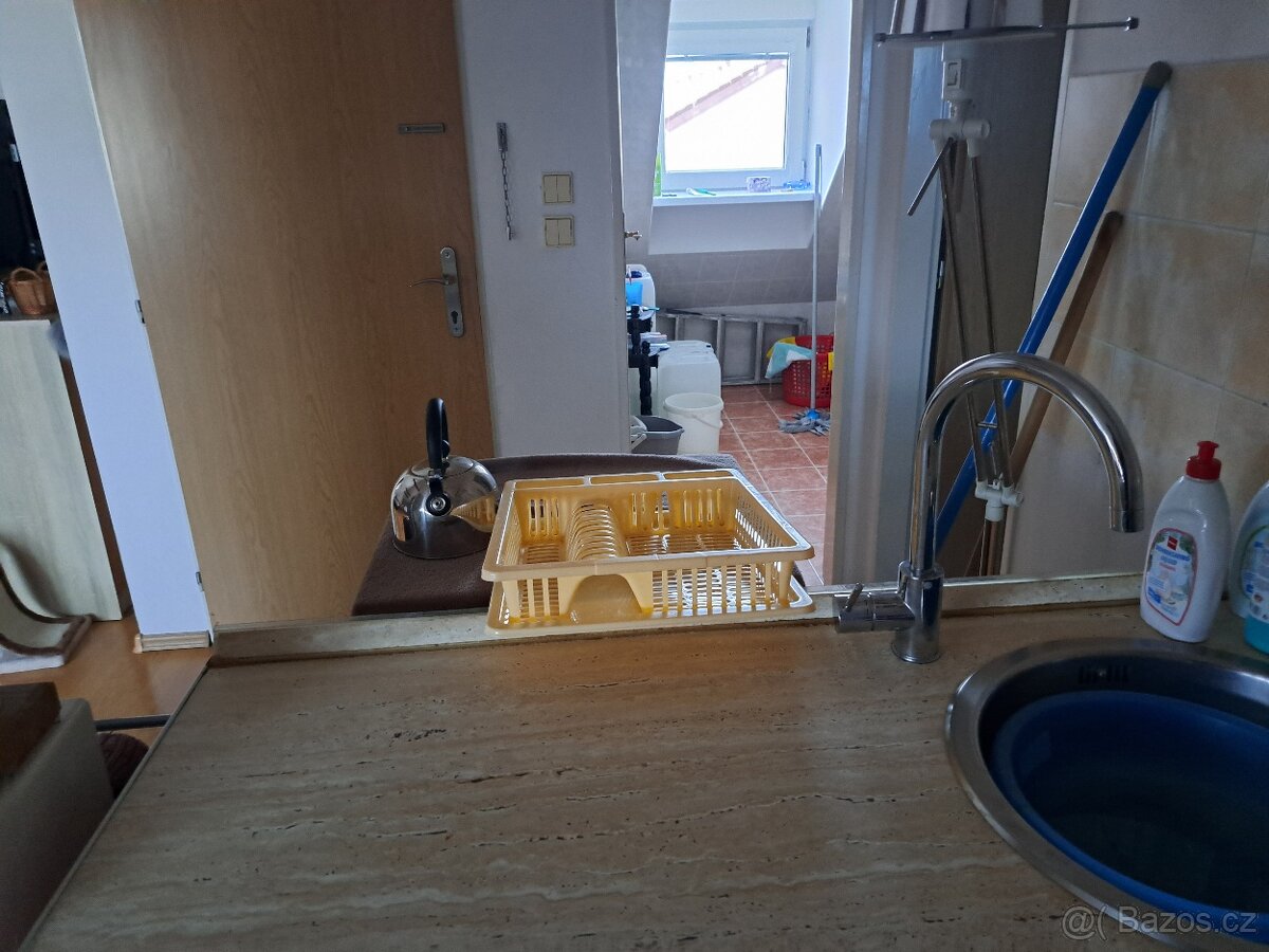 Prodej bytu 2 kk Šestajovice - 9