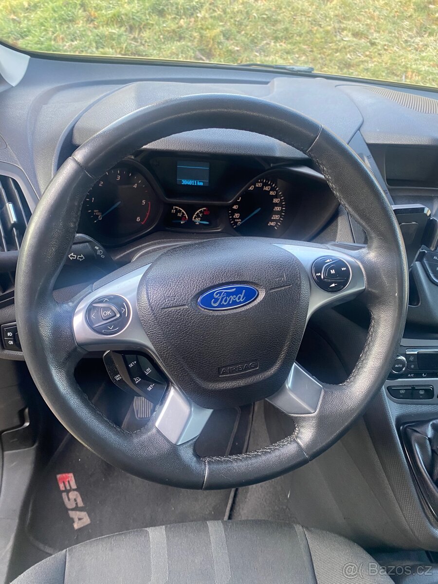 Ford Tourneo Connect - 9