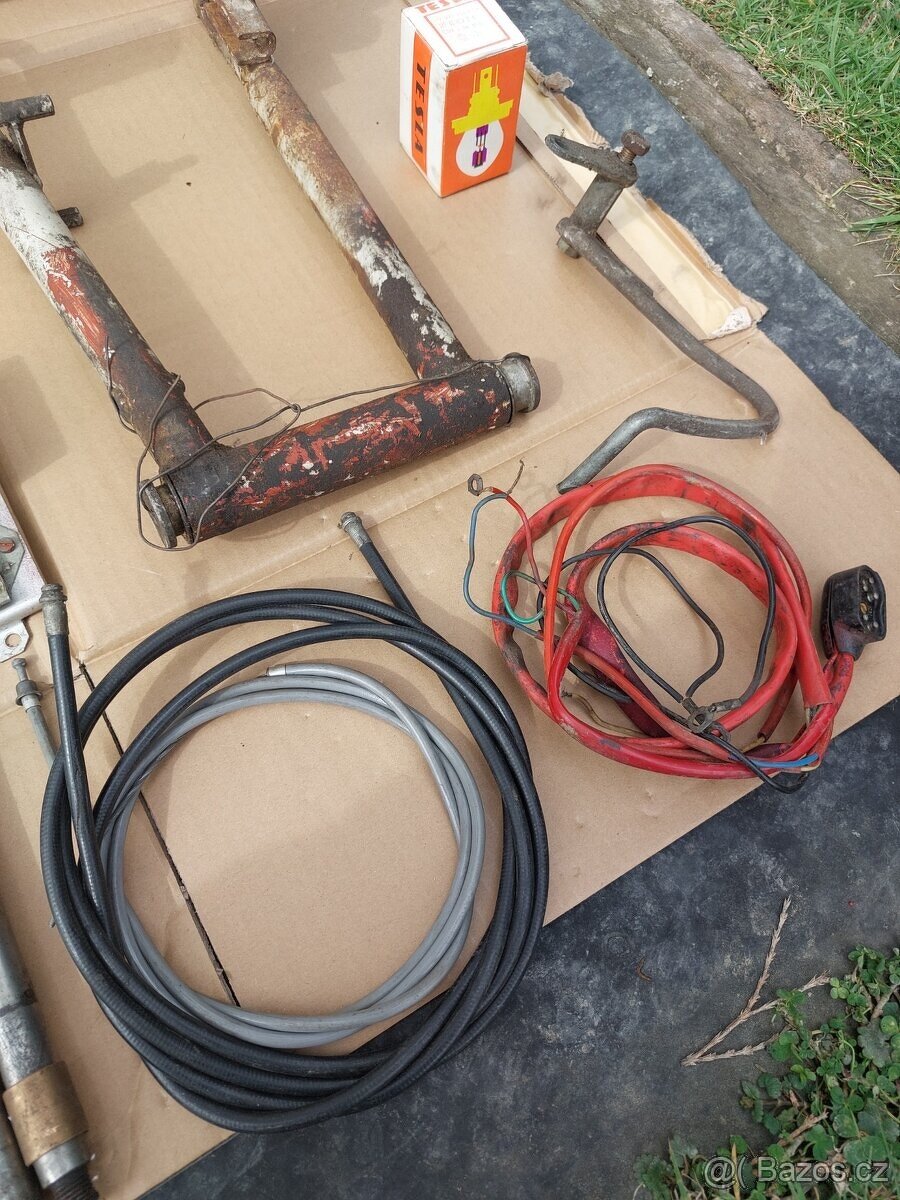 Díly skůtr Manet 100 - 9