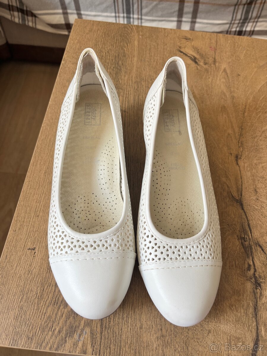 Krasne svatebni saty - 9