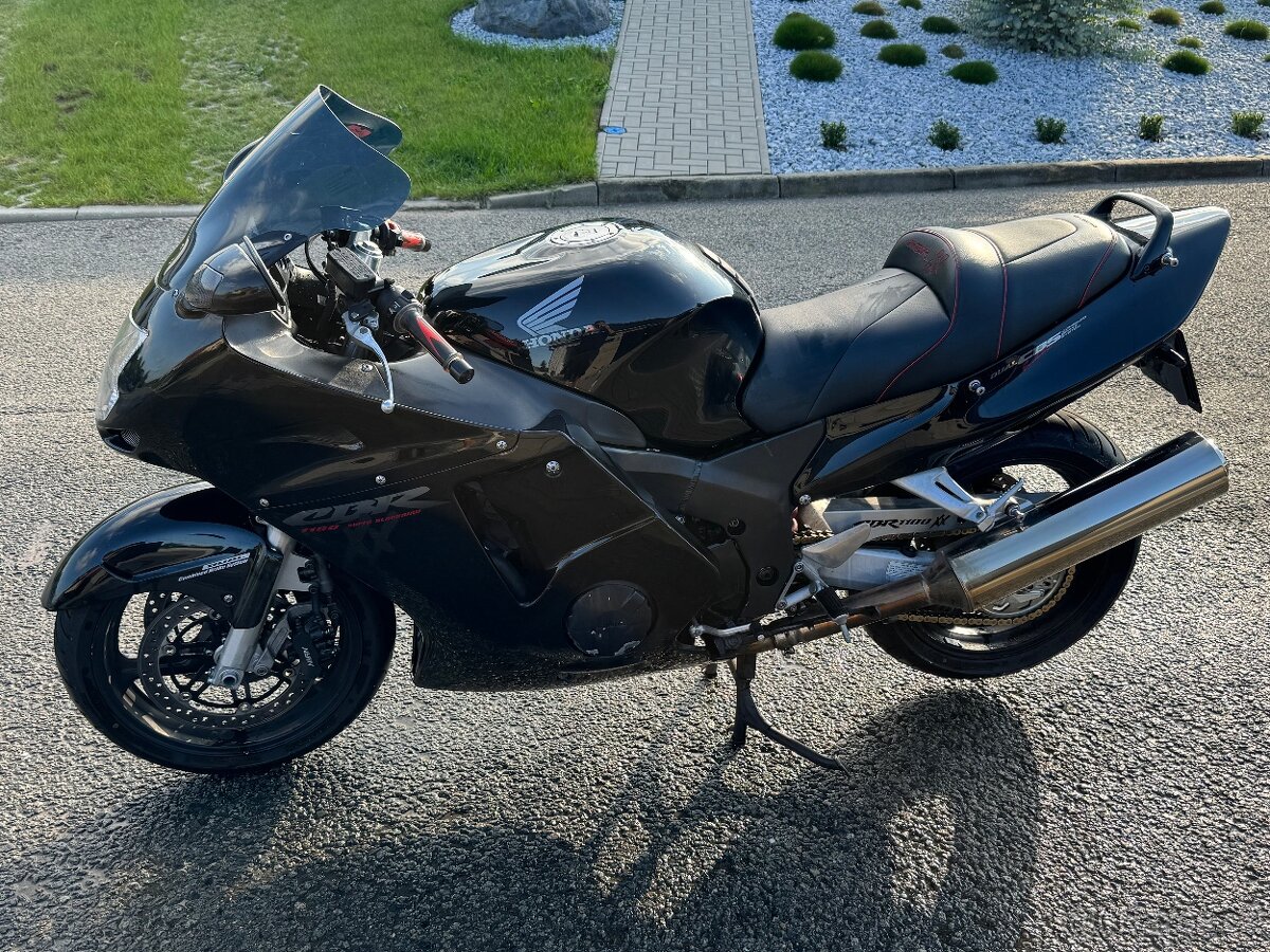 CBR1100 Blackbird - 9