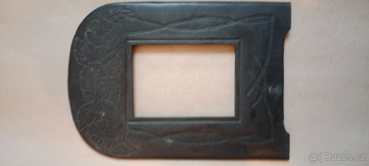 Secesní rámeček pro fotografie - 9