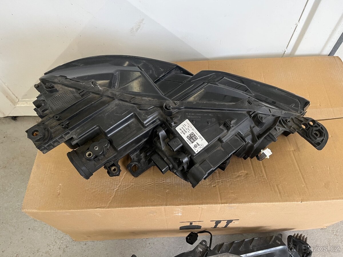 Arteon svetlo leve - 9