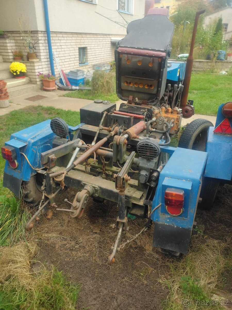 Malotraktor domácí výroby - 9