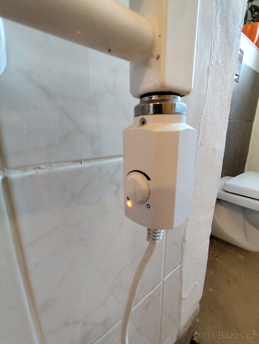 Trubkový radiátor, žebřík do koupelny - 9