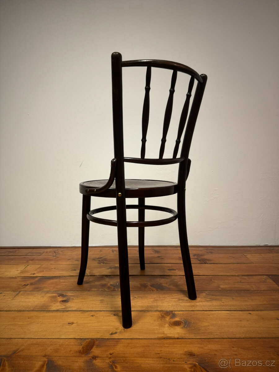 Vyhledávaná klasika - židle TON / Thonet __ 2 kusy - 9