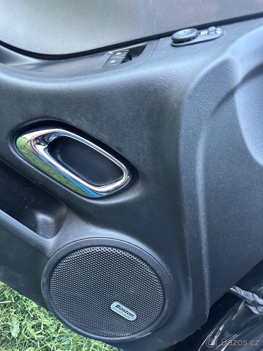 Chevrolet Camaro SS 6.2 V8 315KW r.v.2010 najeto 175994 - 9