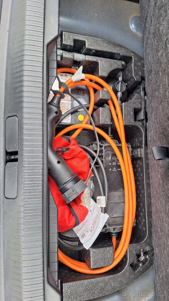 Peugeot e2008 GT 2021 - 9