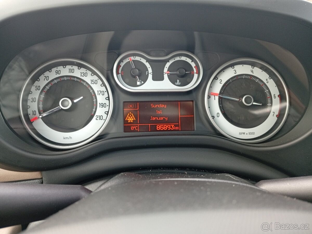 fiat 500L Lounge 1,4 - 9
