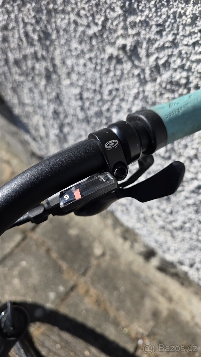 Horské dámské kolo Specialized S/15 - 9