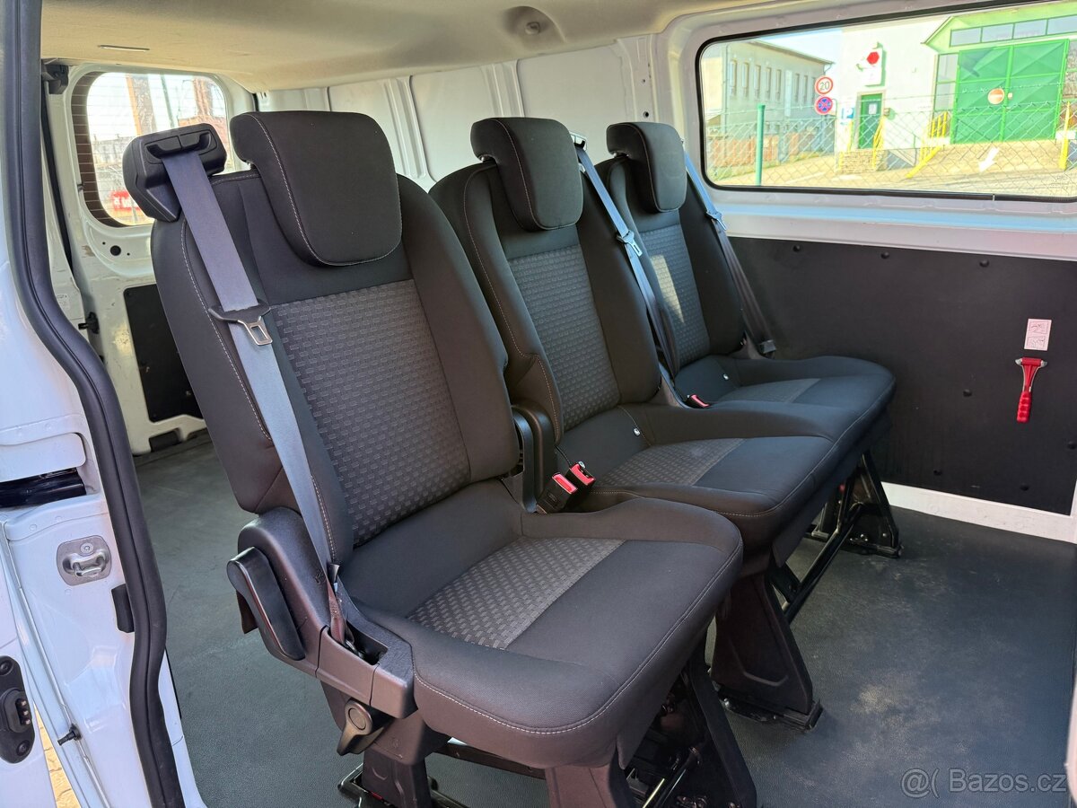 2022 FORD TRANSIT CUSTOM 2.0 77 kW MHEV L2 6 míst - 9