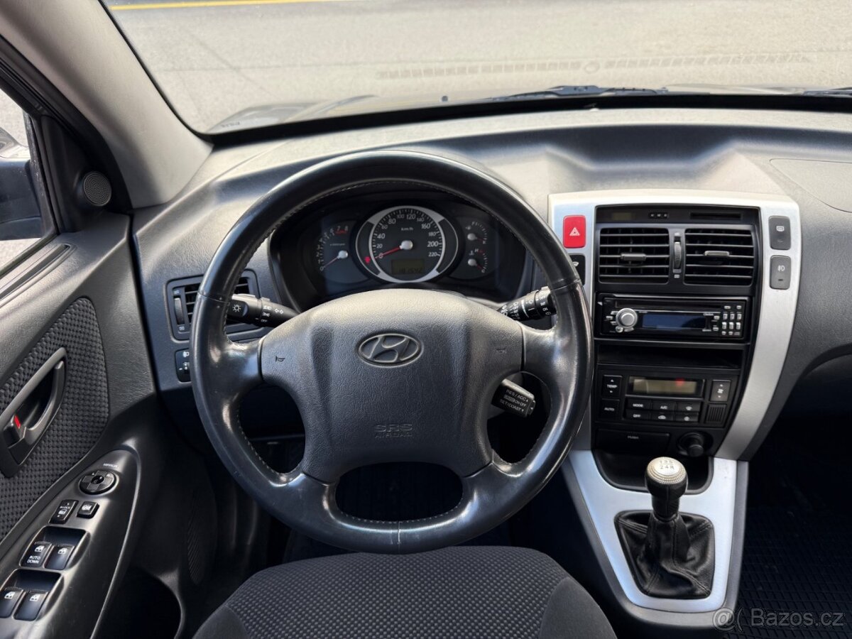 Hyundai Tuscon • 4/2008 • 104kw • 2x klíč • Nová STK - 9