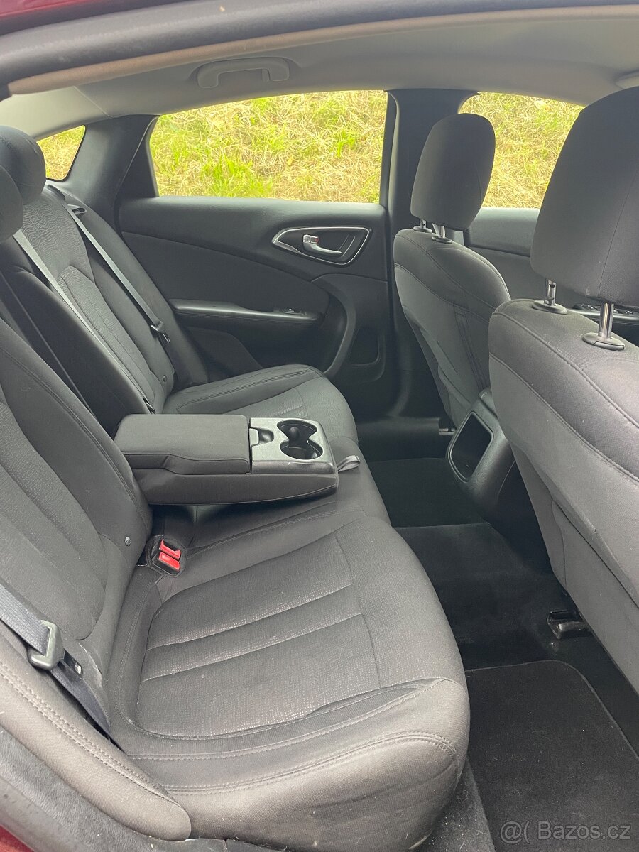 Chrysler 200 Limited, 2.4L, r.2016 - 9