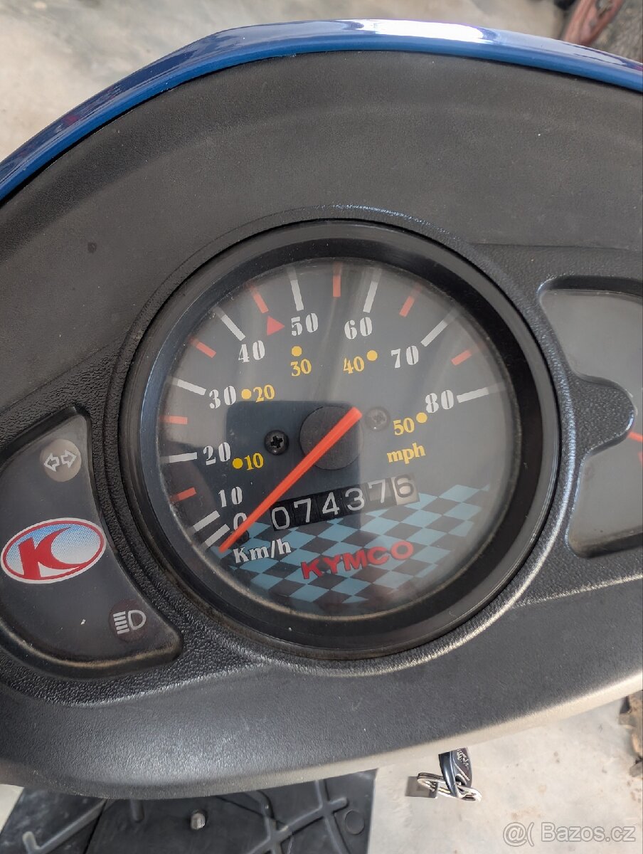 Skútr KYMCO Agility 50 - 9