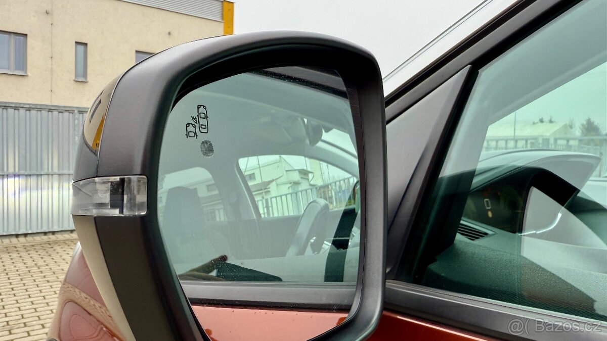 Peugeot 3008 //1.2//96kW//BENZÍN//PureTech//ALLURE//1.MAJ// - 9