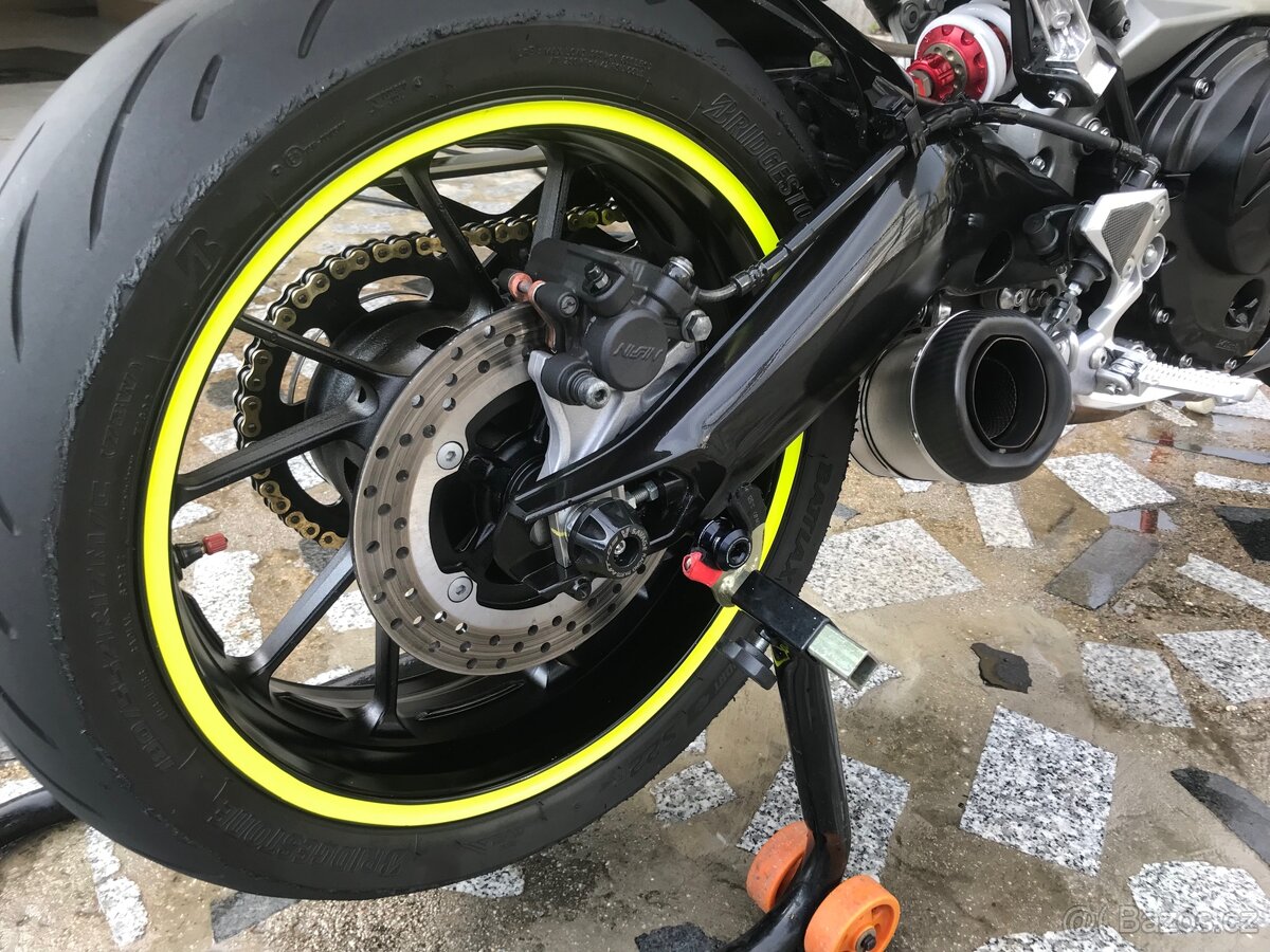 Yamaha mt09 street rally - 9