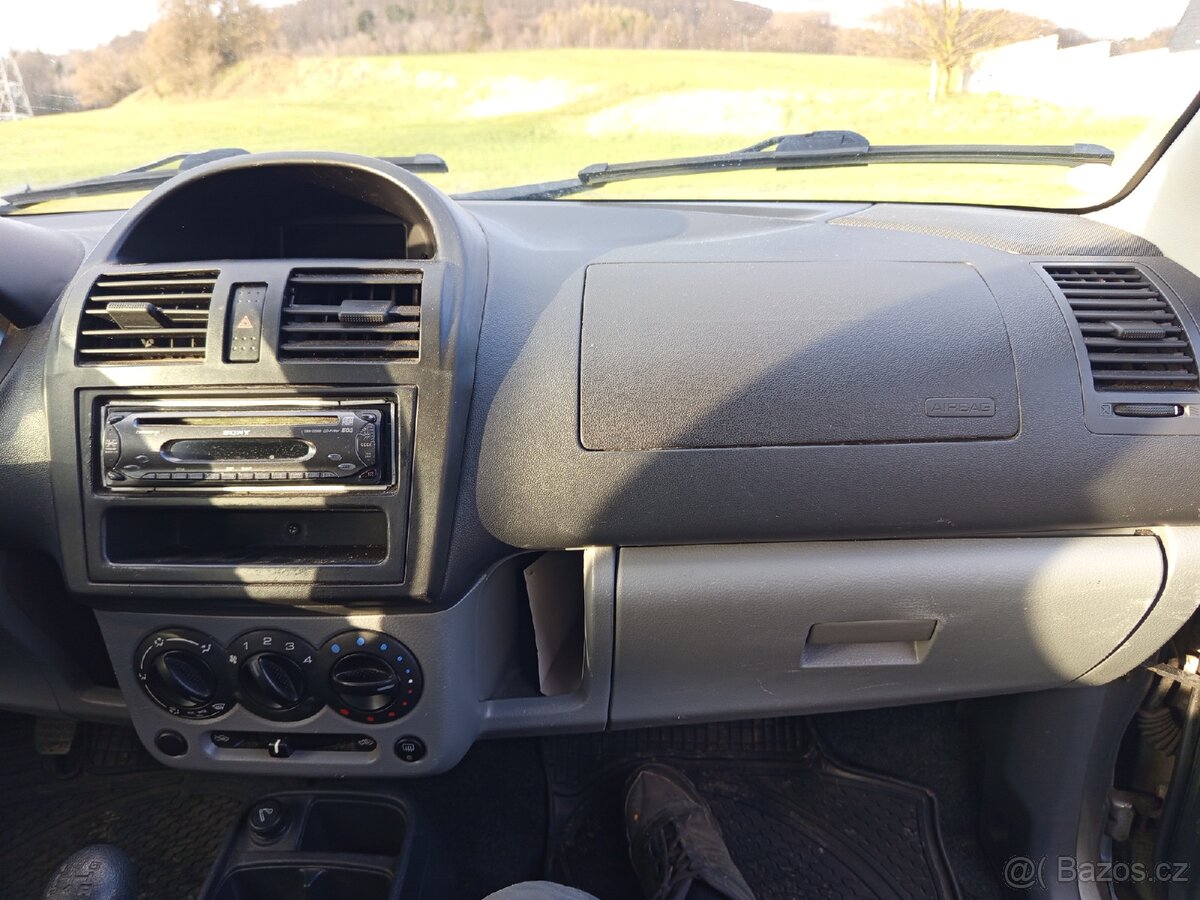 Suzuki Ignis - 9