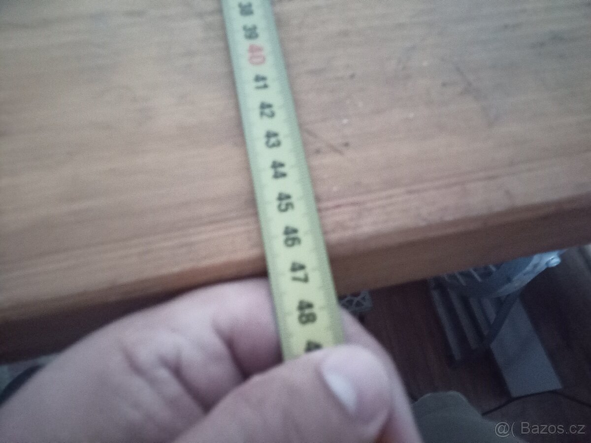 Stůl ze šicího stroje - 9