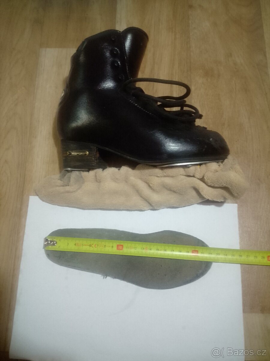 Prodám chlapecké Krasobrusle - RISPORT, velikost 230 - 9