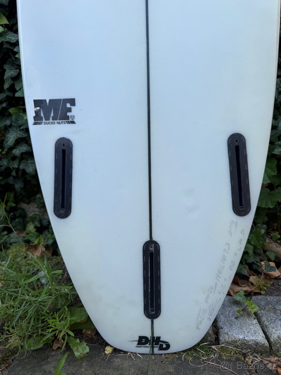 DHD Ducks Nuts Mick Fanning surfboard 6’4 - 9