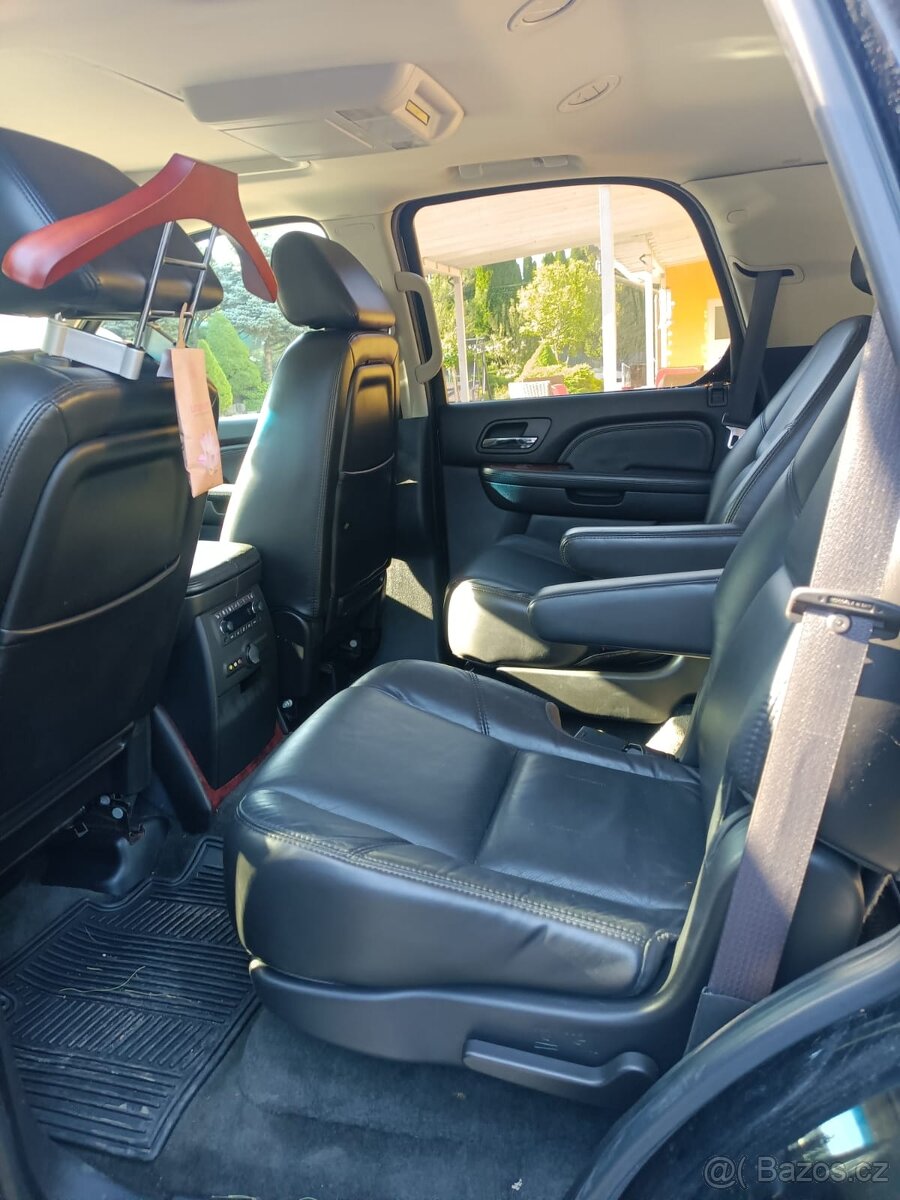 Cadillac Escalade - 9