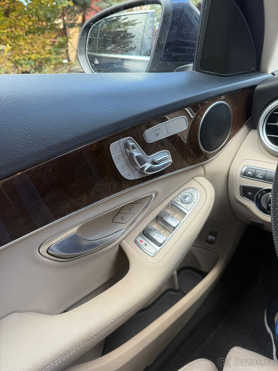 Mercedes-Benz C 250 D 4MATIC DPH - 9