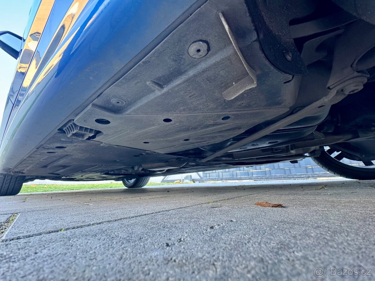 BMW Řada 3, 320,ČR,M-PAKET,PRAVIDELNÝ SER. - 9