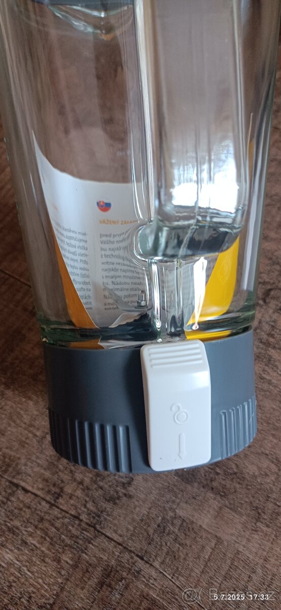 Mixér skleněný ETA - 9