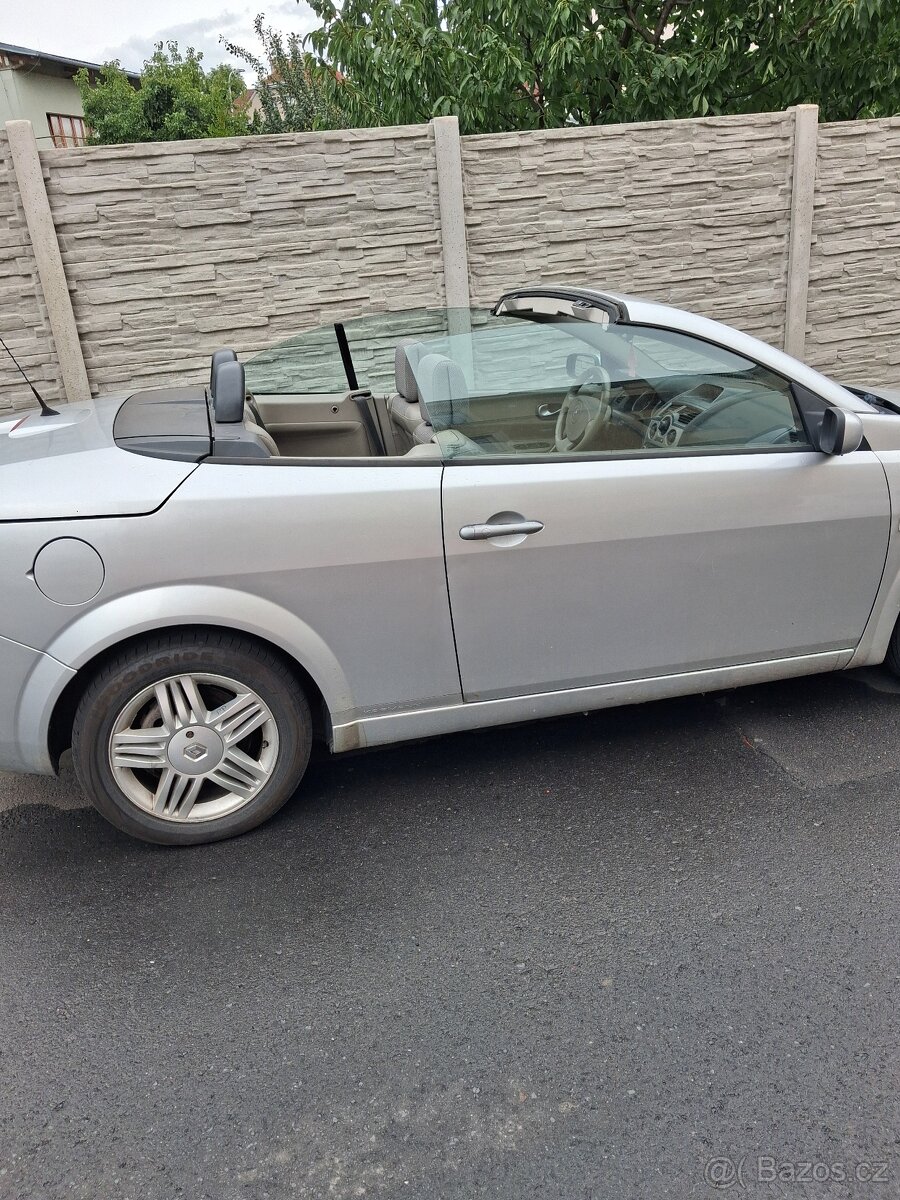RENAULT MEGANE CABRIO - 9