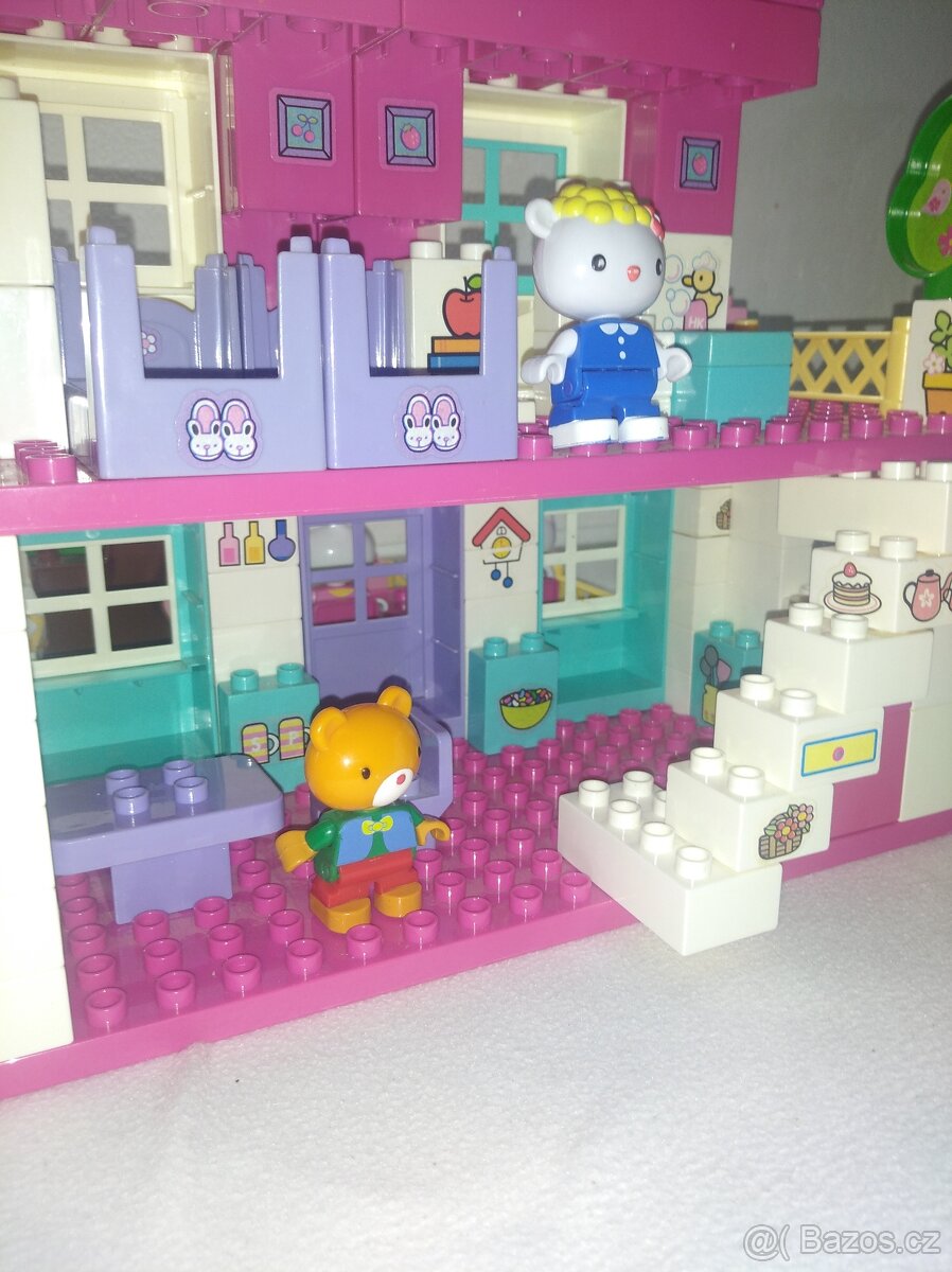 Hello Kitty velký domek se zahradou, stavebnice UNICO Plus - 9