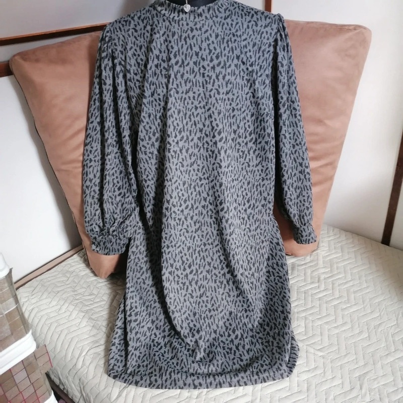 Krásné šaty vel.52-54 - 9