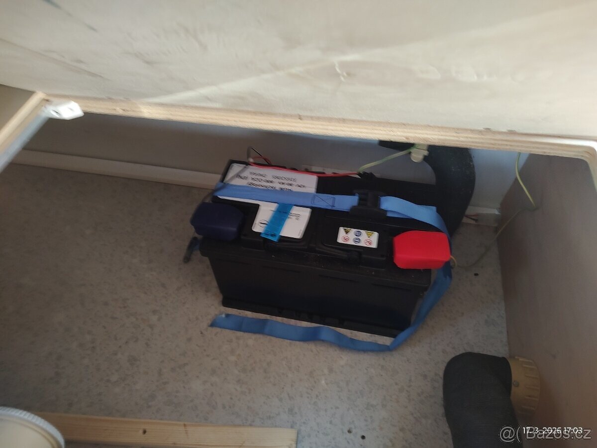 Karavan Avento Royal - 9