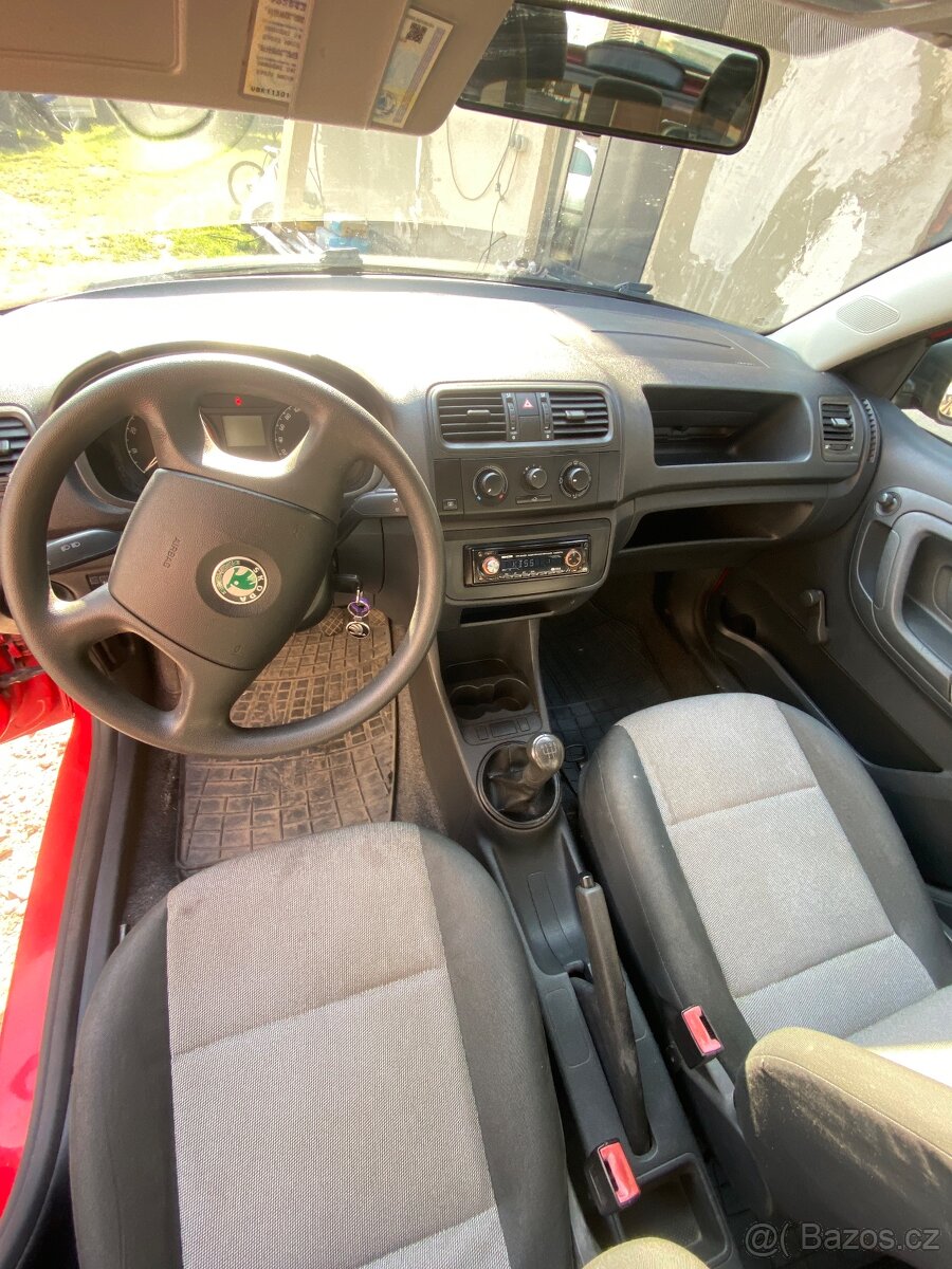 Škoda Fabia 1.2htp 44kw..NOVÁ STK - 9